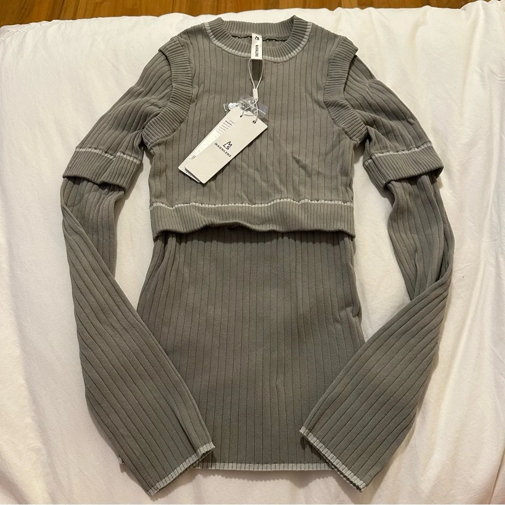 Green Ribbed transformable Top - Picture 2 of 6